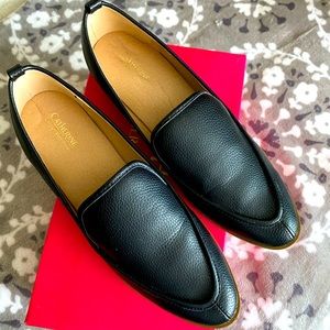 Dress flats lightly used